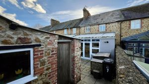 Rear Aspect- click for photo gallery